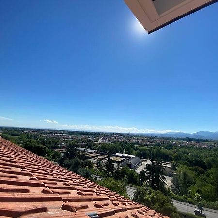 Deliziosa Mansarda Con Vista Panoramica Leilighet Cuneo Eksteriør bilde